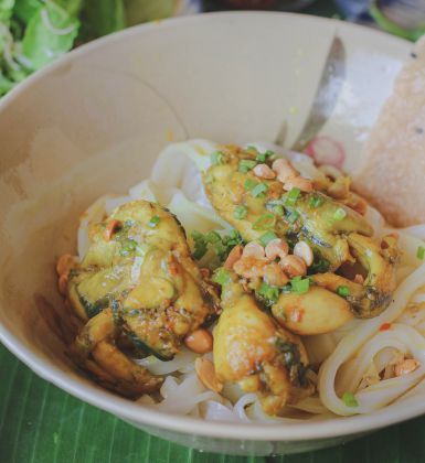 MỲ ẾCH (thêm trứng)