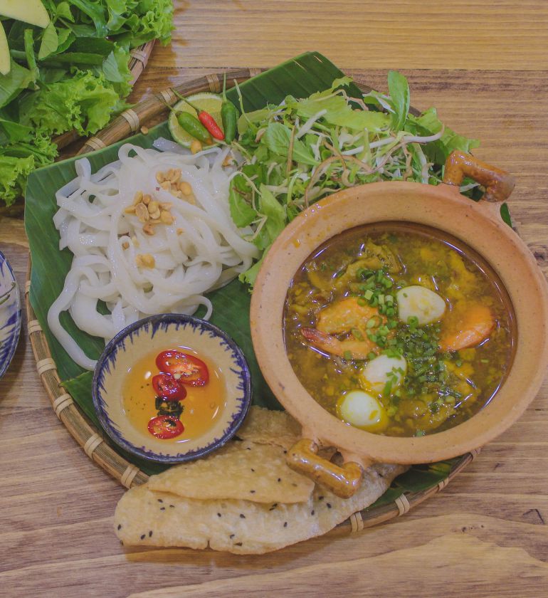 MỲ THỐ THẬP CẨM